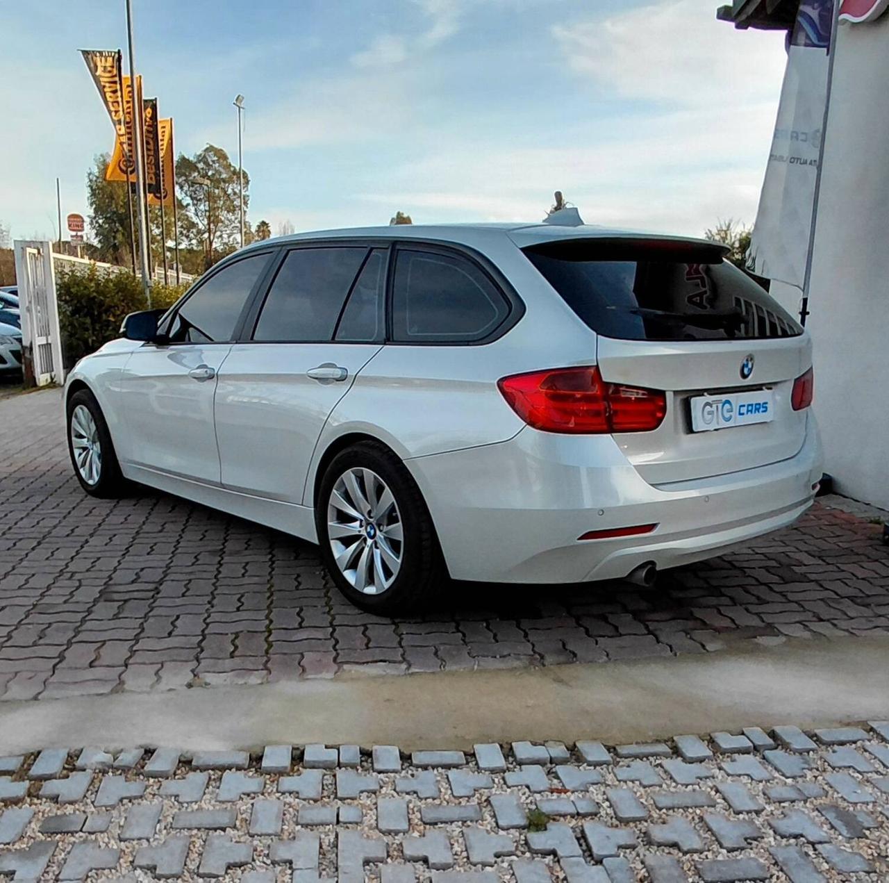 Bmw 318 318d Touring Msport - 2014