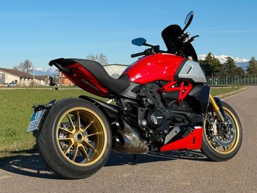Ducati Diavel 1260 S "RED - GOLD WHEELS - KM 5200 TG DUCATI"