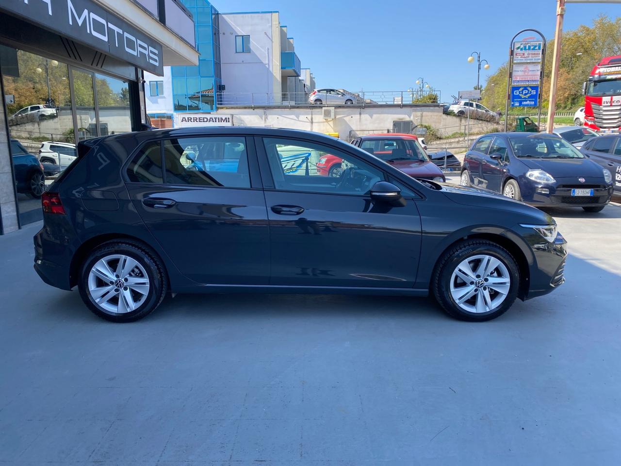 Volkswagen Golf 1.0 TSI EVO Life
