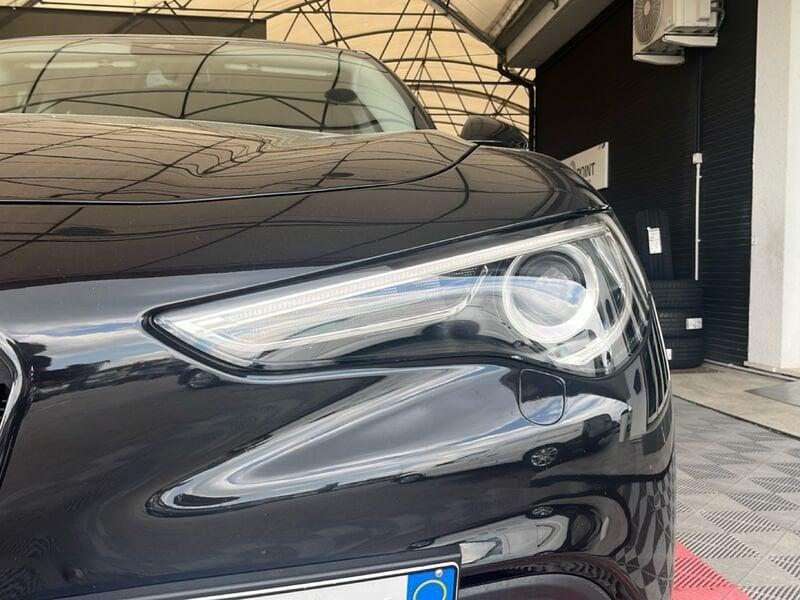 Alfa Romeo Stelvio 2.2 TD 190 CV Super Business AT8 Q4