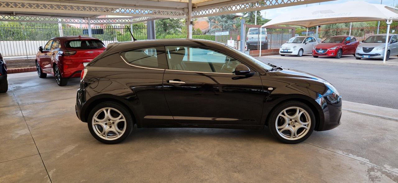 Alfa Romeo MiTo 1.3 Mjt 95cv Distinctive Sport Pack