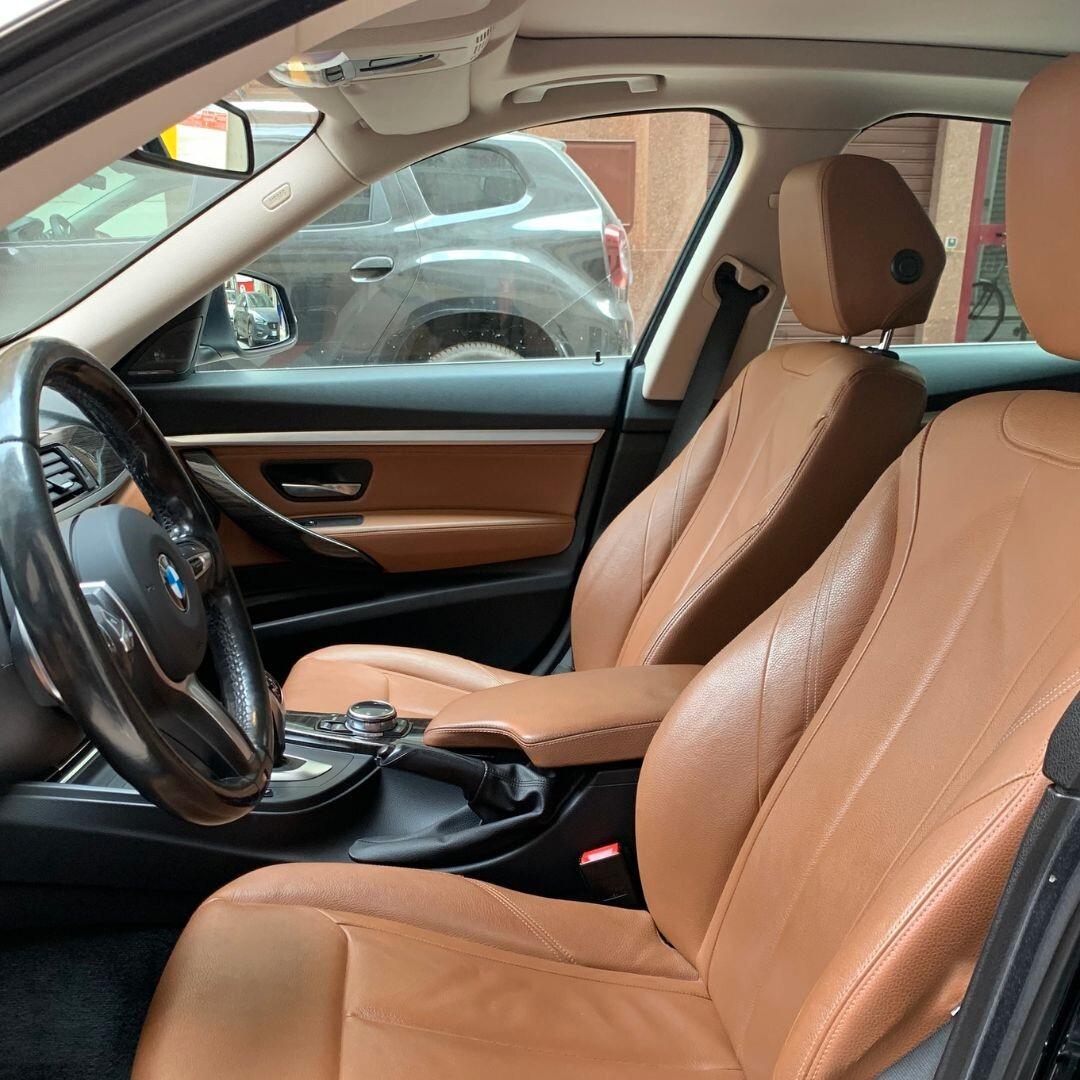 BMW Serie 3 GT 320d Luxury