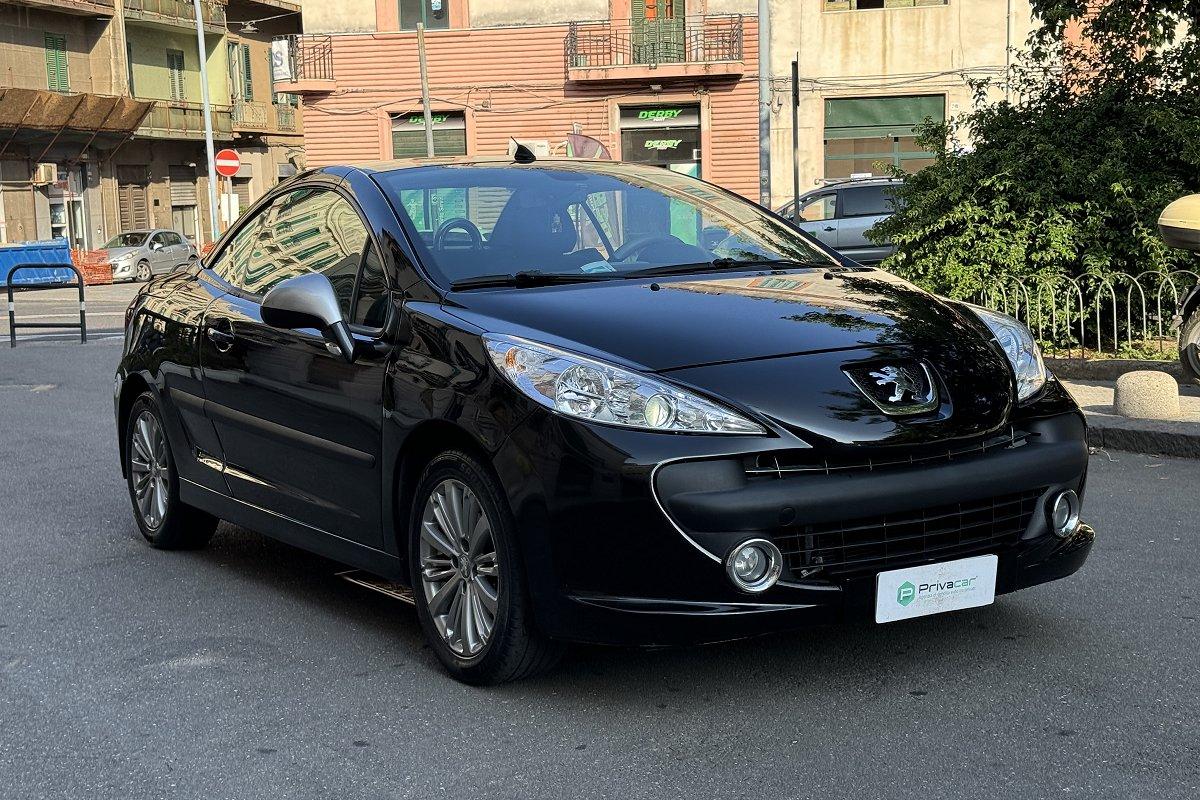 PEUGEOT 207 1.6 HDi 110CV CC Féline