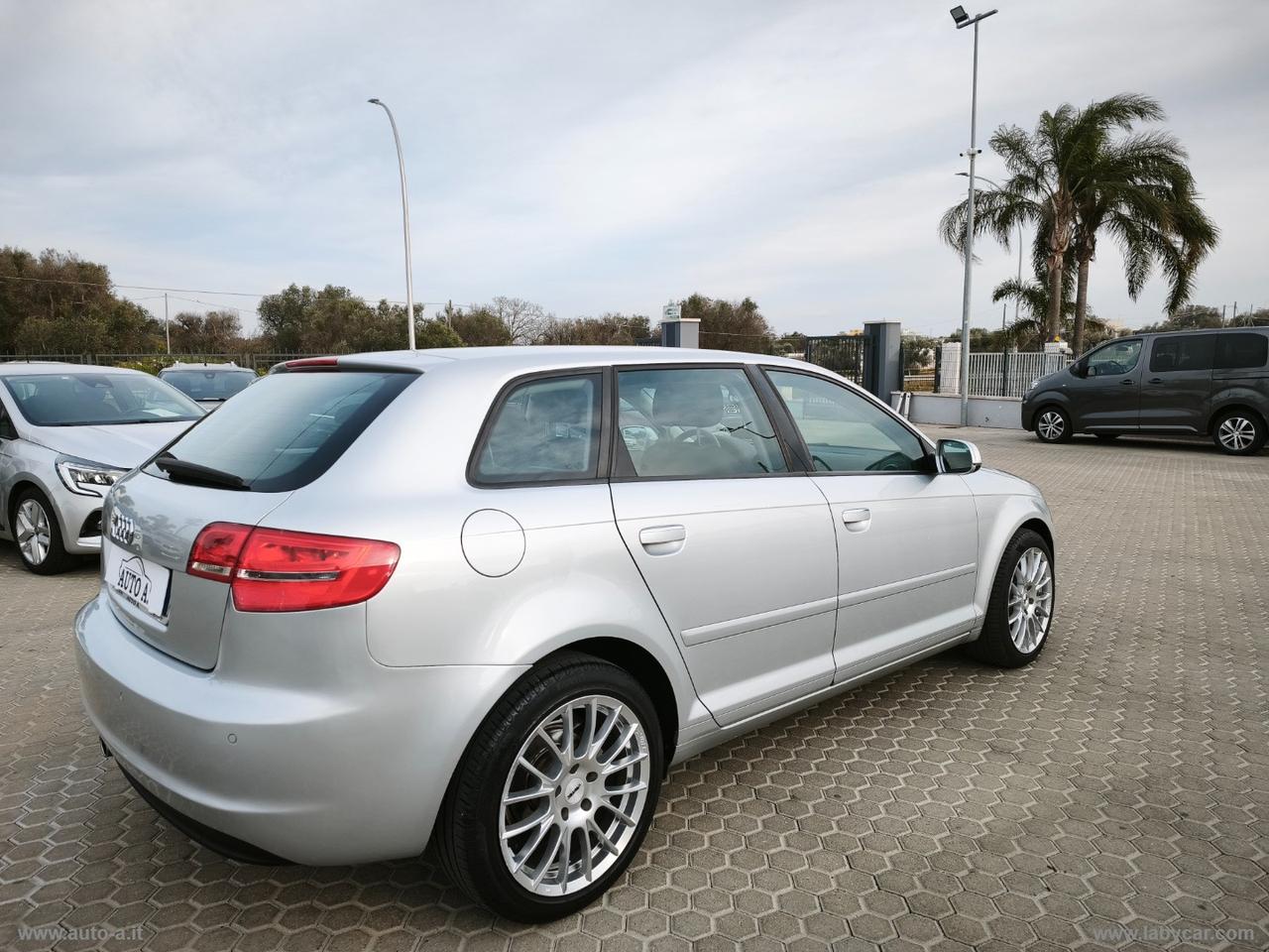 AUDI A3 SPB 1.6 TDI 105 CV CR Ambition