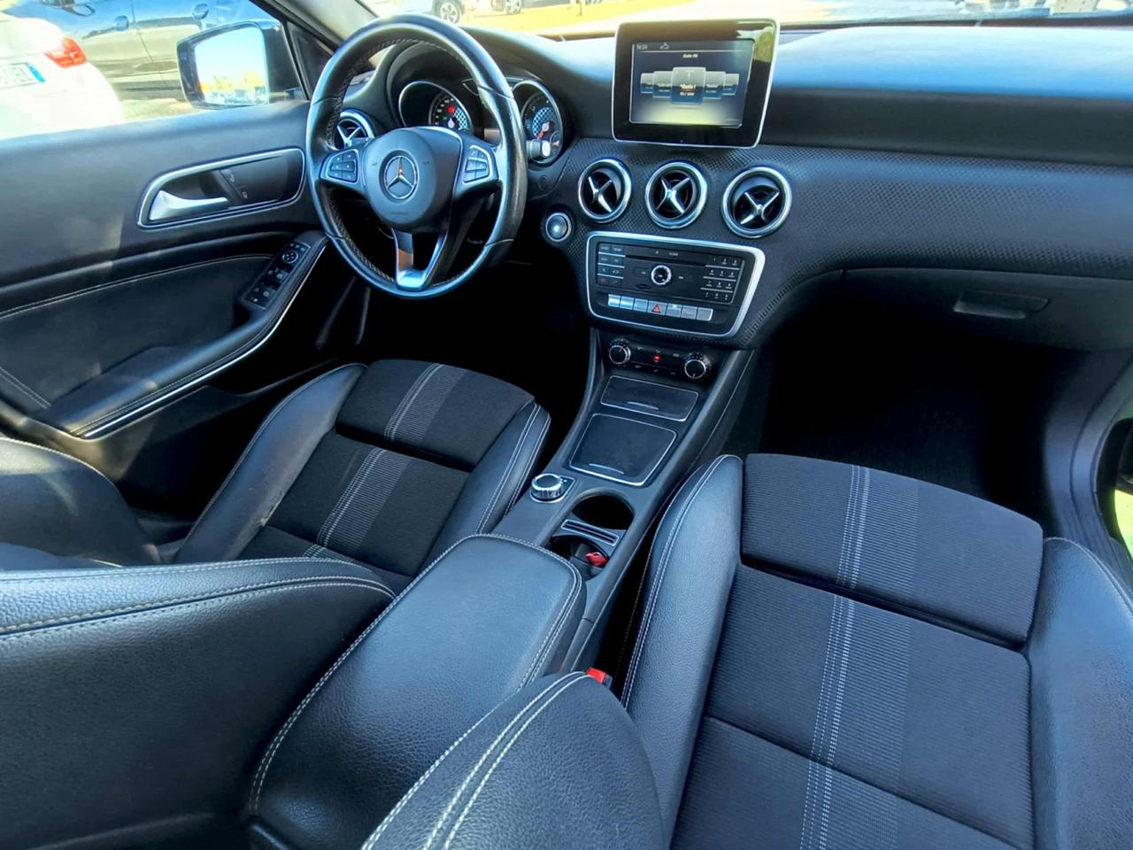 Mercedes-benz A 180 d Automatic Sport - 2017