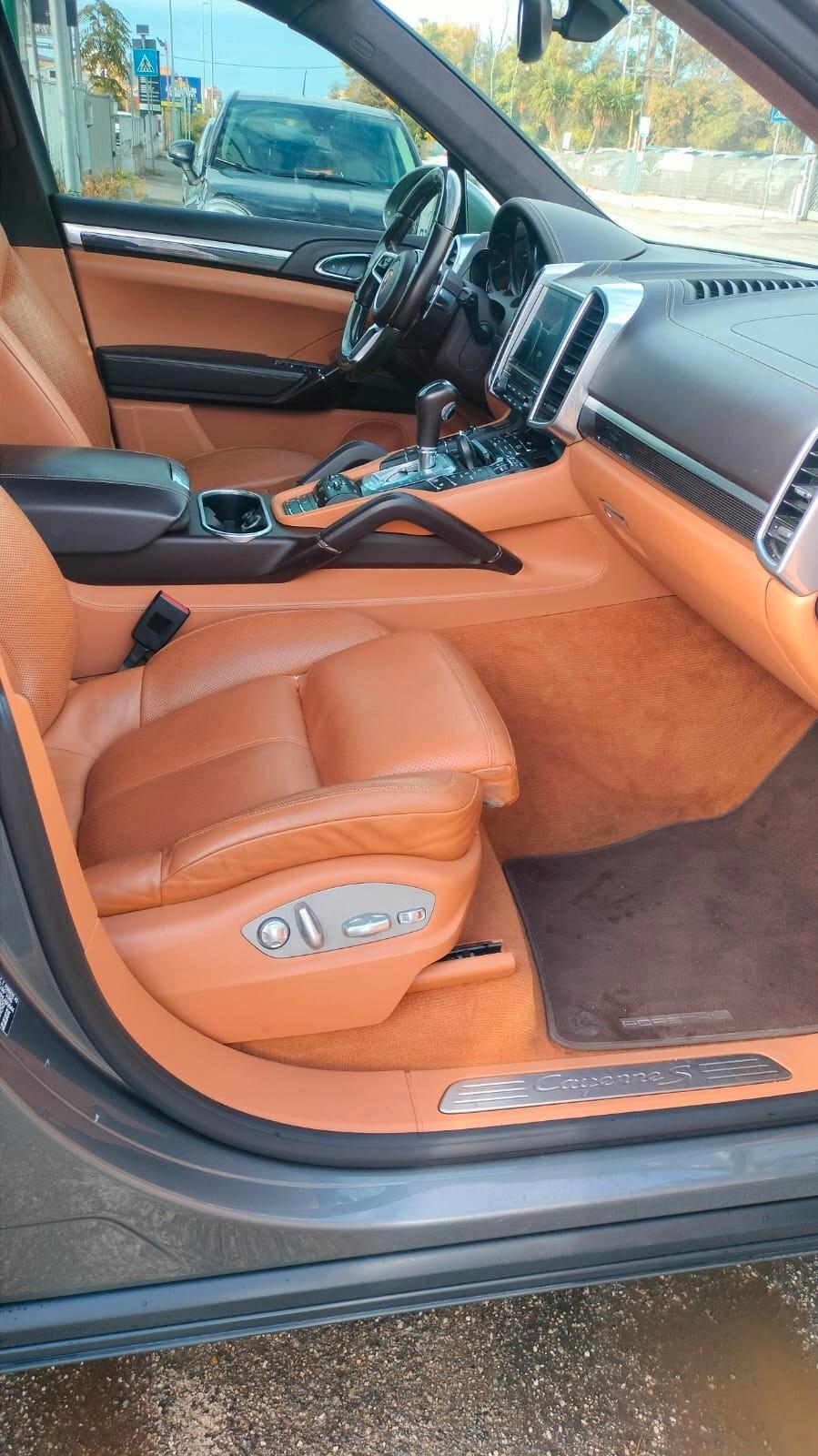Porsche Cayenne 4.1 S Diesel