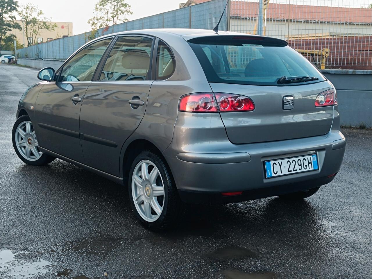 Seat Ibiza 1.4 TDI 80CV 5p. Stylance