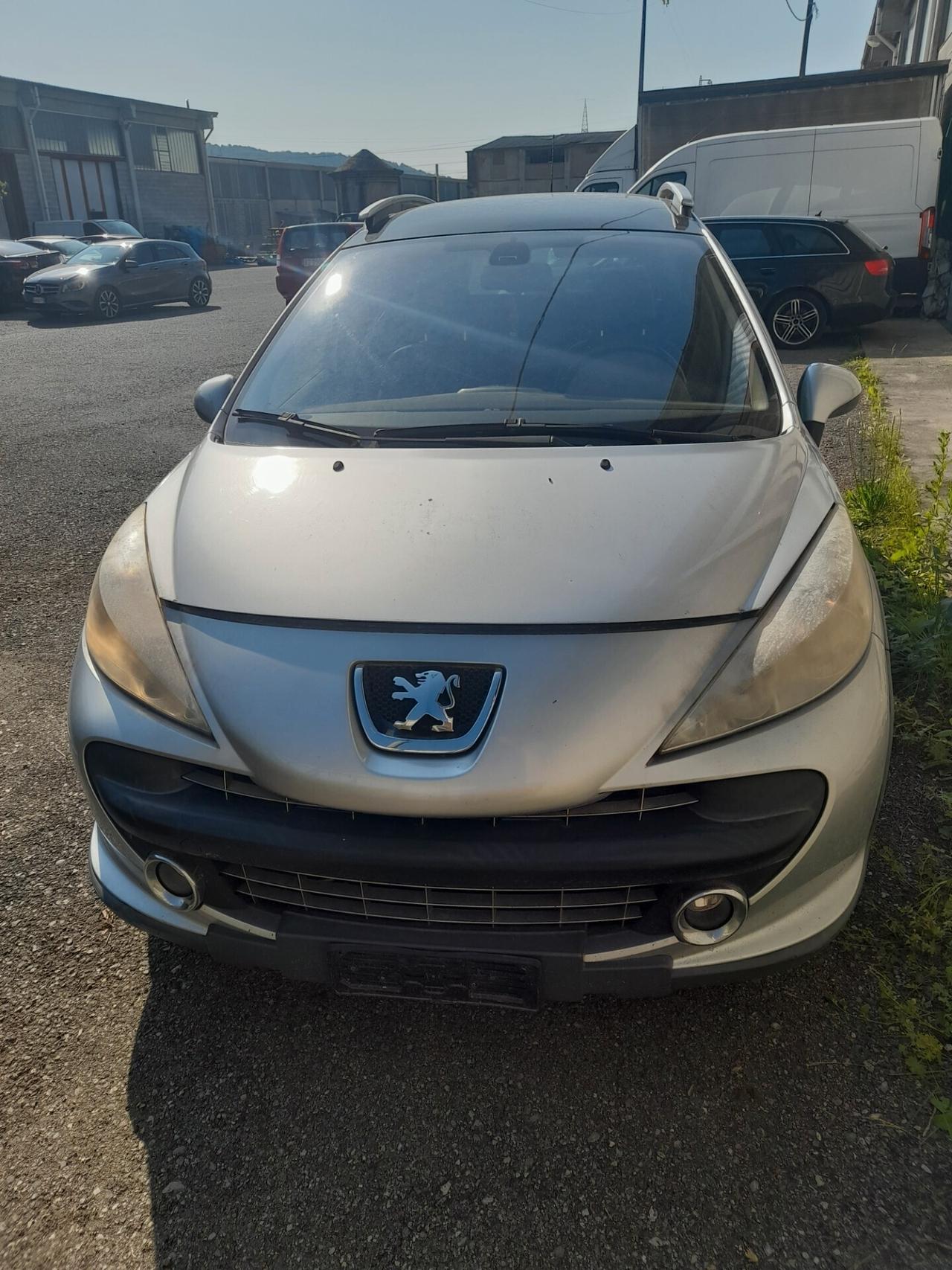 Peugeot 207 1.6 HDi 90CV SW ONE Line radiata