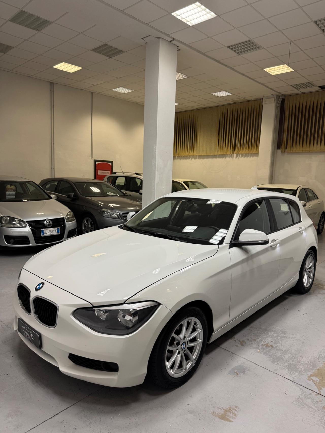 Bmw 116 116d 5p. Efficient Dynamics Urban