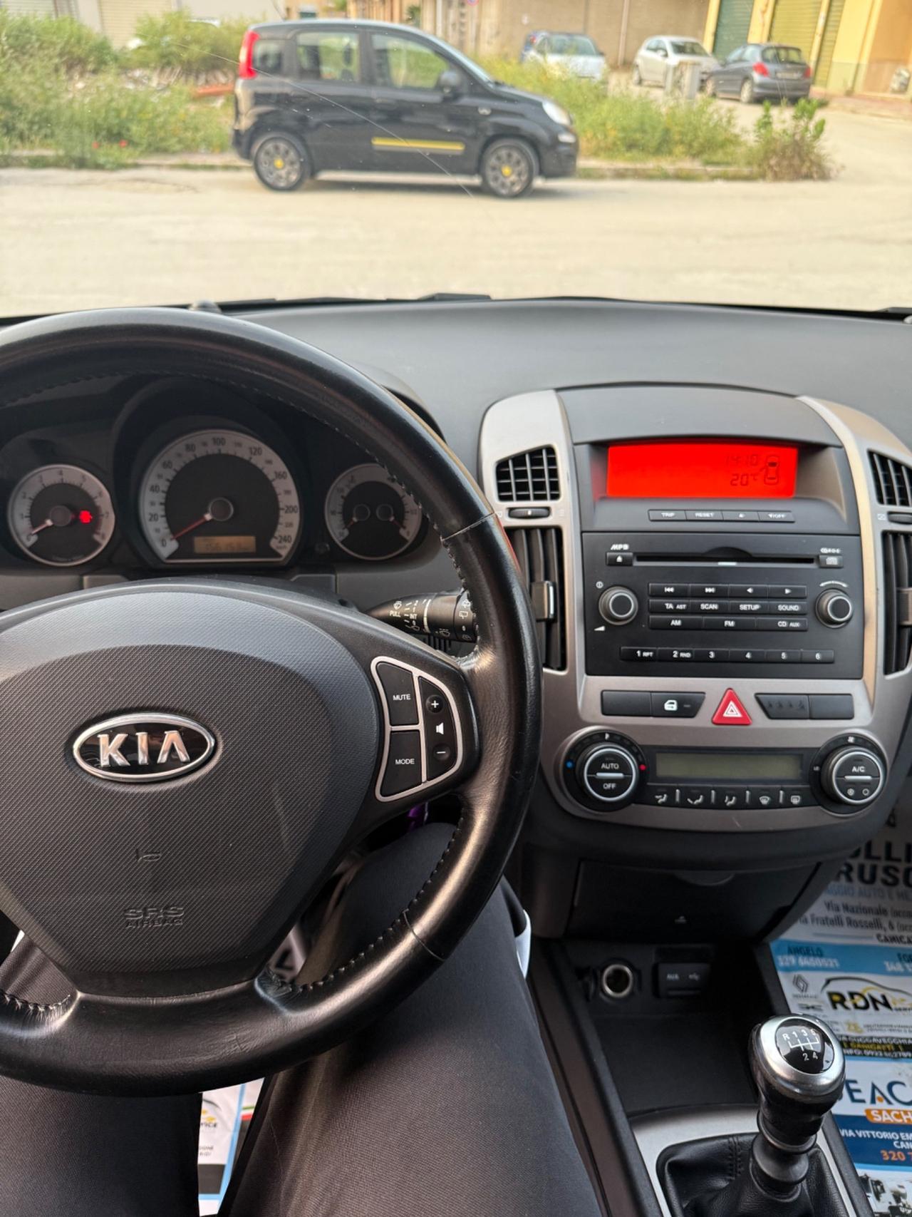 Kia Ceed cee'd 1.6 122CV 5p. EX