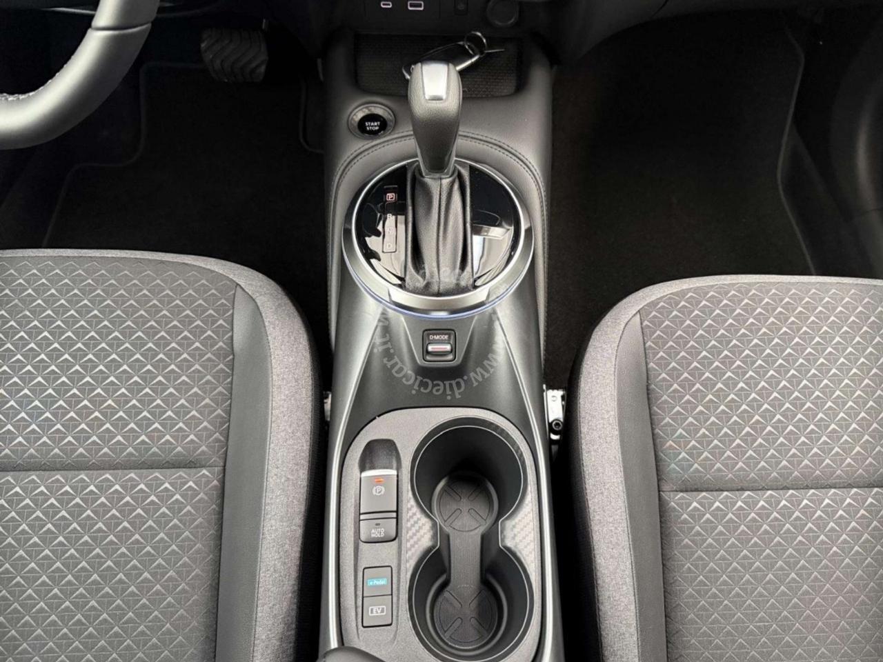 Nissan Juke 1.0 DIG-T N-CONNECTA DCT IVA ESP VARI COLORI 2WD