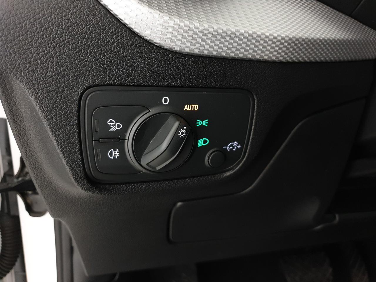 30TDI 116CV S tronic Admired