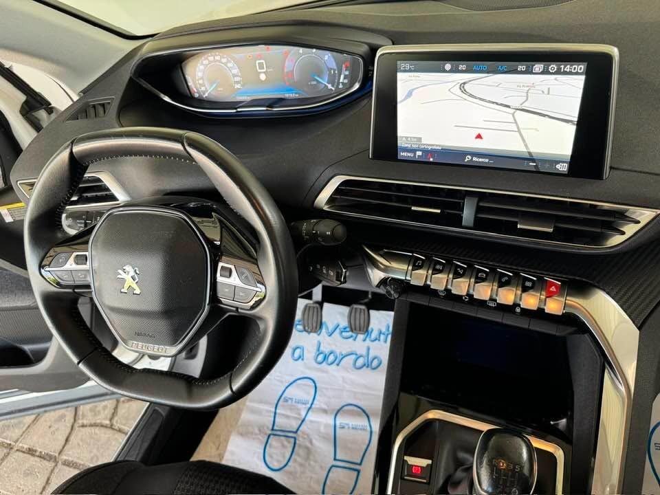 Peugeot 3008 BlueHDi 130 S&S Business