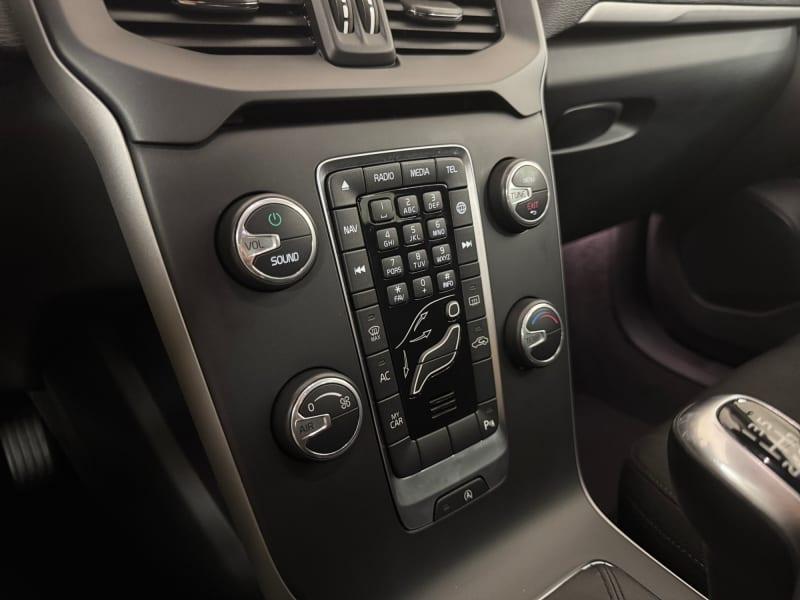 VOLVO V40 D2 BUSINESS