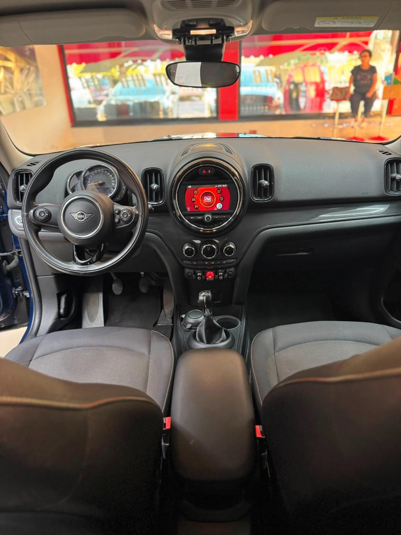 Mini One Countryman 1.5 Hype