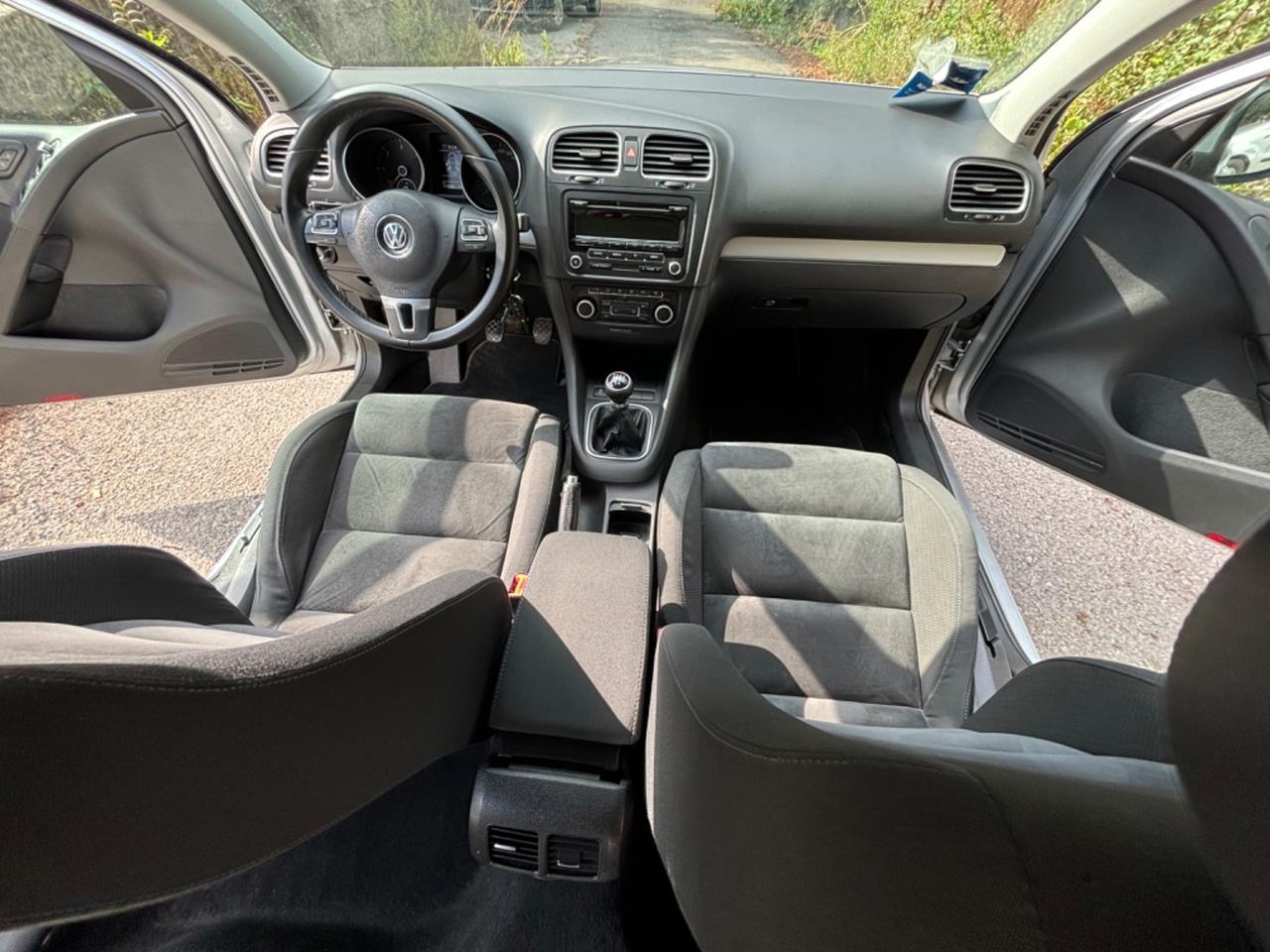Volkswagen Golf 1.6 TDI DPF 5p. Highline