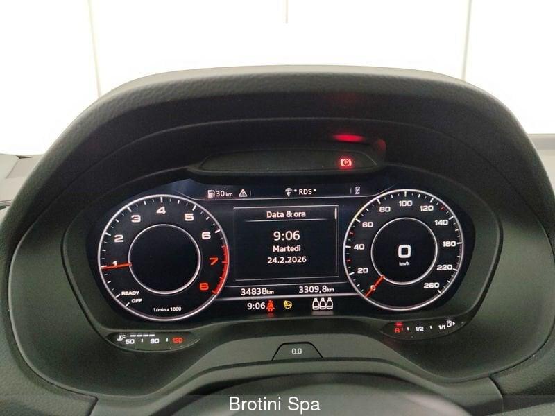 Audi Q2 1.0 30 TFSI BUSINESS ADVANCED