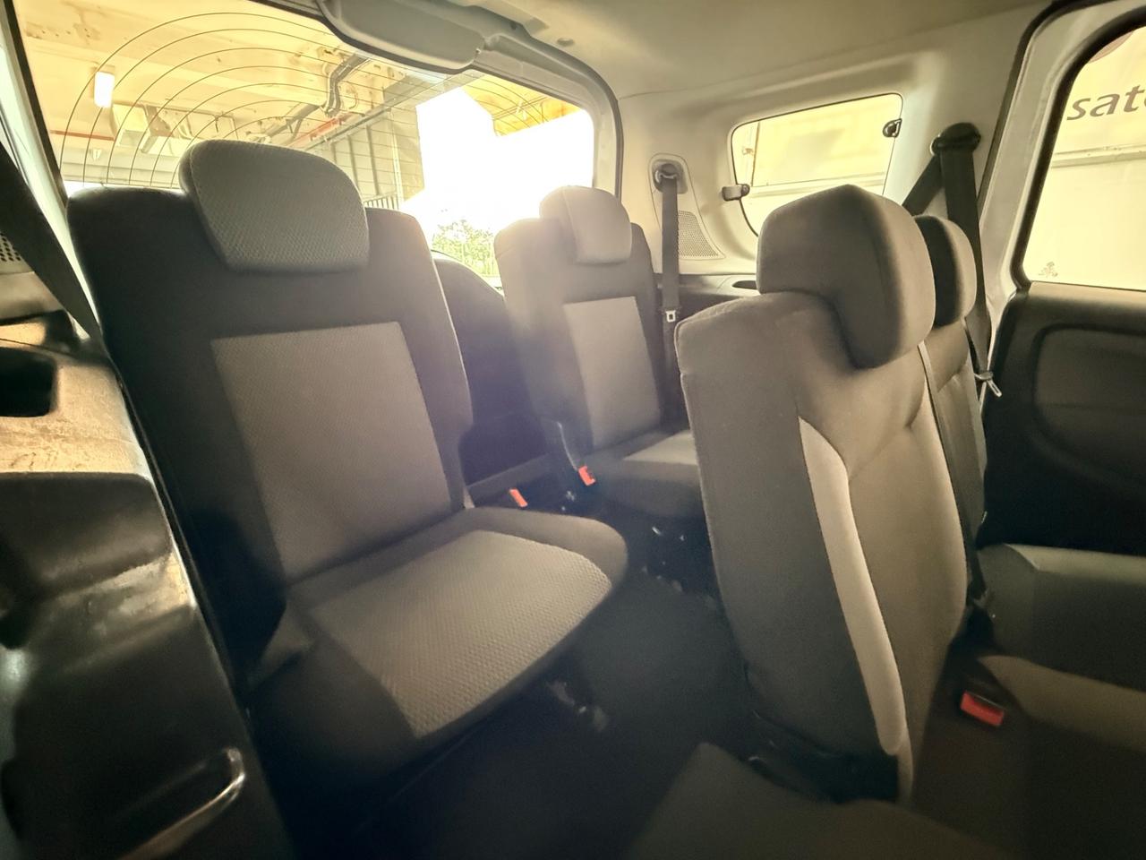 Fiat Doblo Doblò 1.6 MJT 16V 105CV Lounge Neopatentati Euro 5B