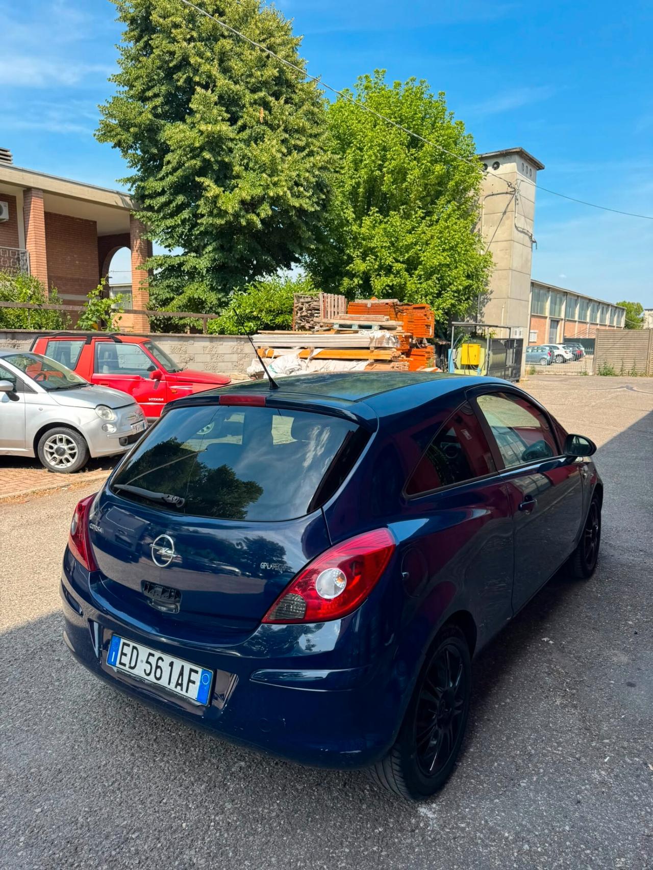 Opel Corsa 1.2 80CV 3 porte GPL-TECH Club