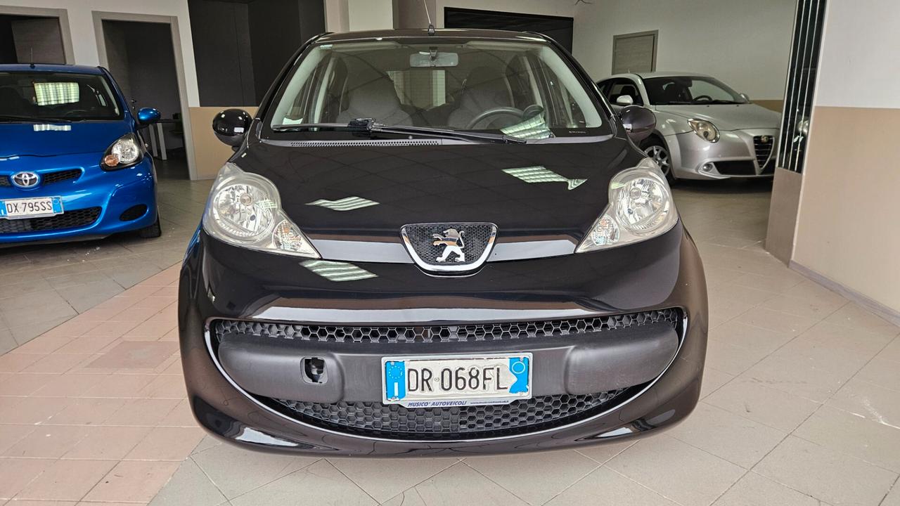 Peugeot 107 1.0 68CV 5p. Urban Move