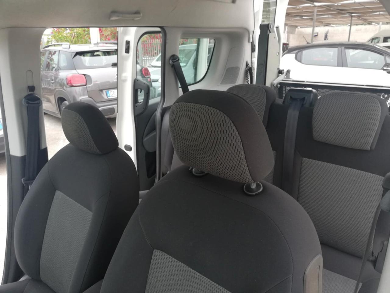 Fiat Doblo Trasporto Disabili