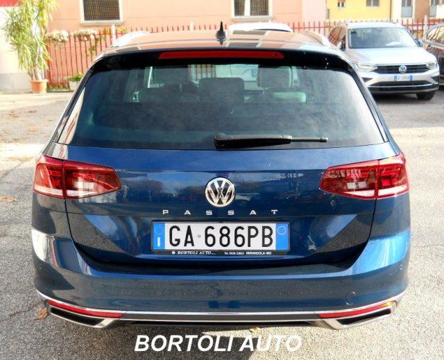 VOLKSWAGEN Passat Variant 2.0 TDI 39.000 KM SCR EVO DSG EXECUTIVE AUTOMATICA