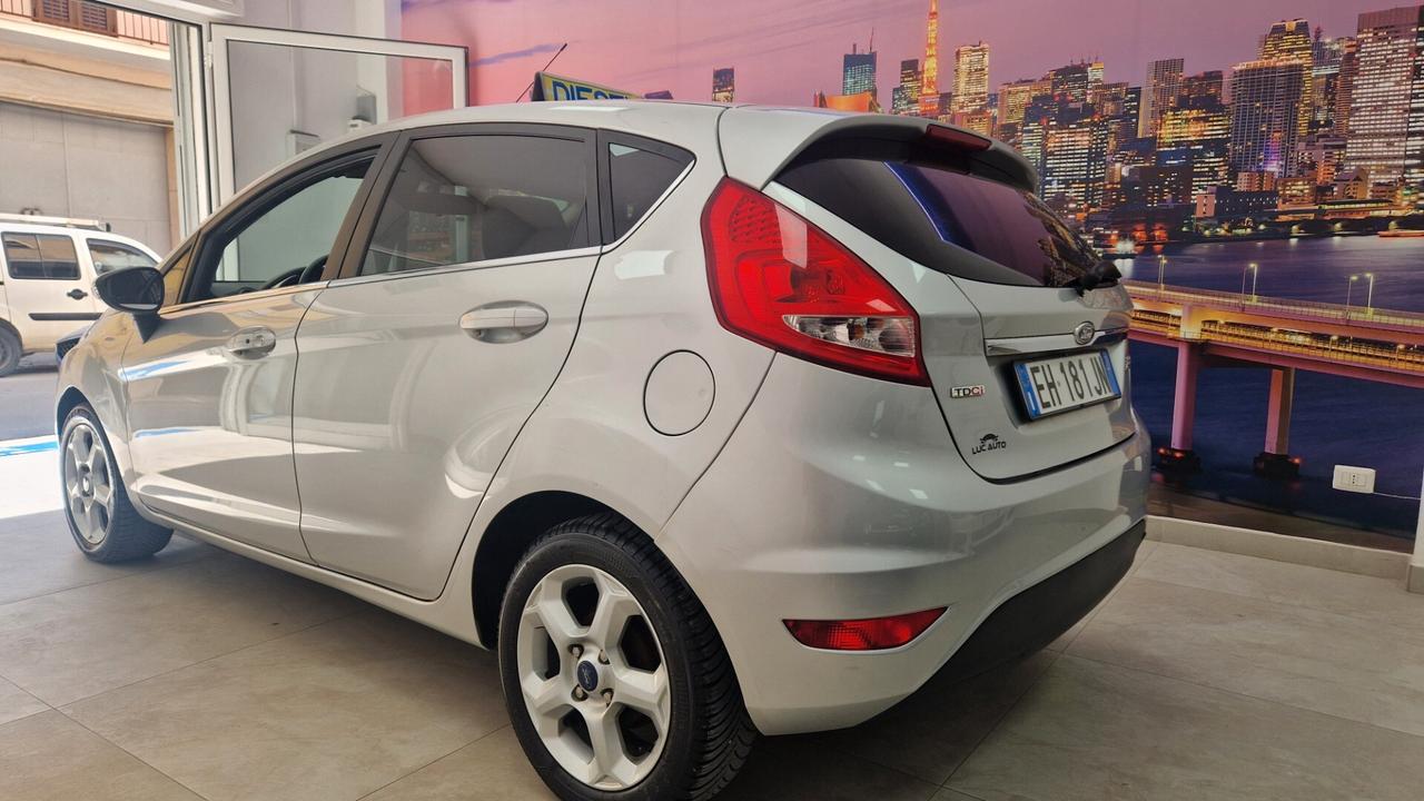 Ford Fiesta 1.6 TDCi 95 CV 5p. Titanium