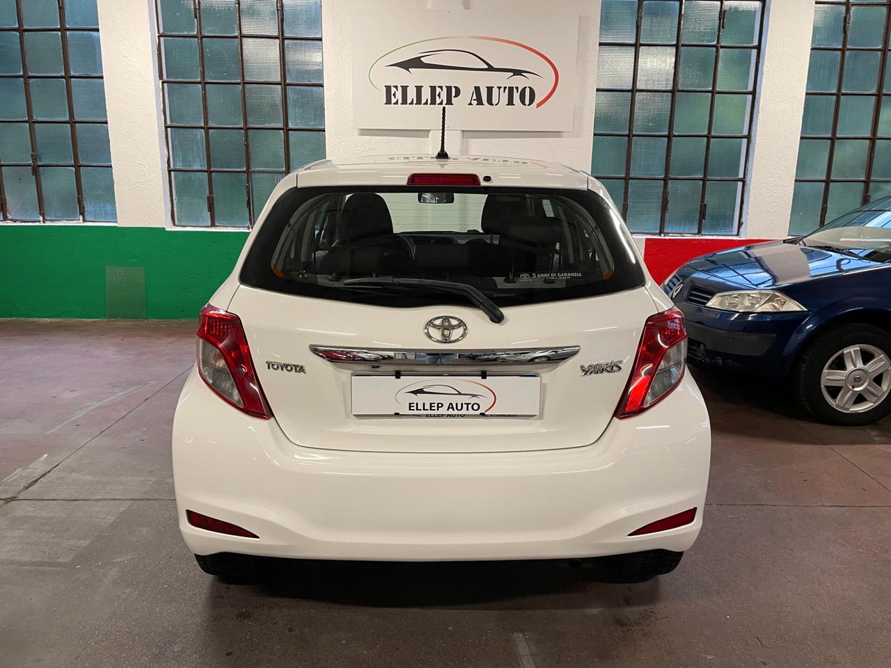 Toyota Yaris 1.0 5 porte NEOPATENTATI