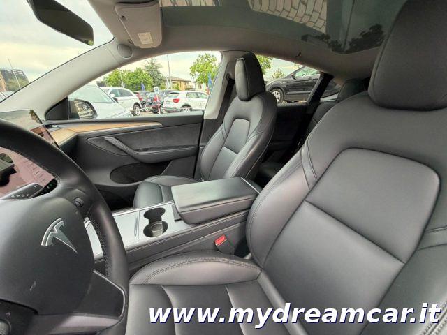 TESLA Model Y AWD Performance Dual Motor