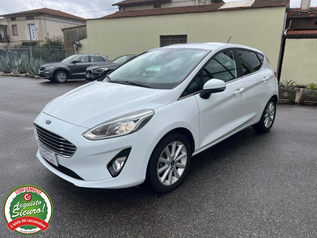 FORD Fiesta 1.5 TDCi 5 porte Titanium - PER NEOPATENTATO -