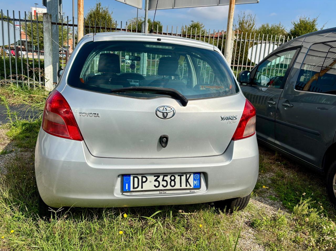 Toyota Yaris 1.0 5 porte Now