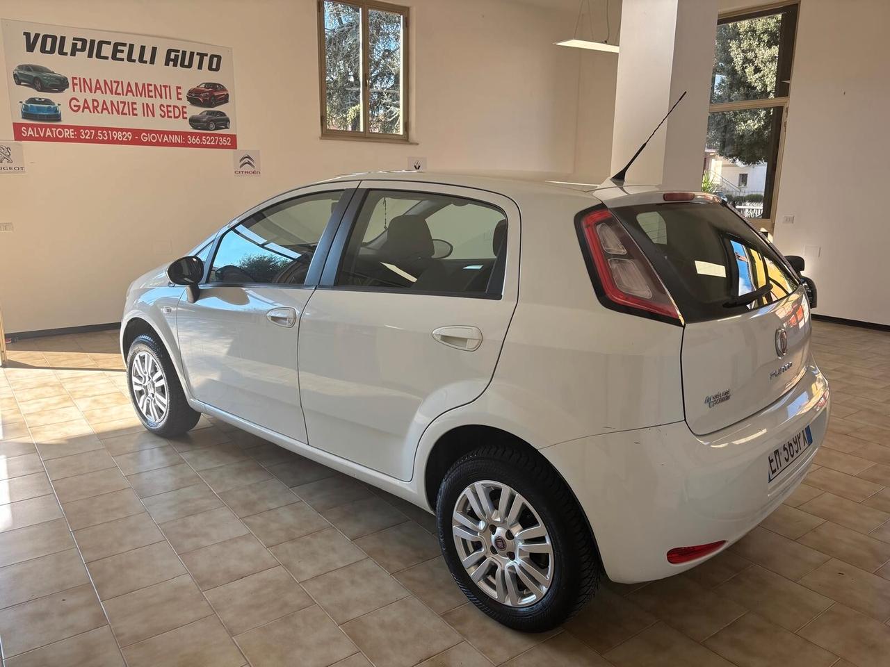 FIAT PUNTO ANNO 2012 BZ METANO ADATTA NEOPATENTATI KM 185 MILA