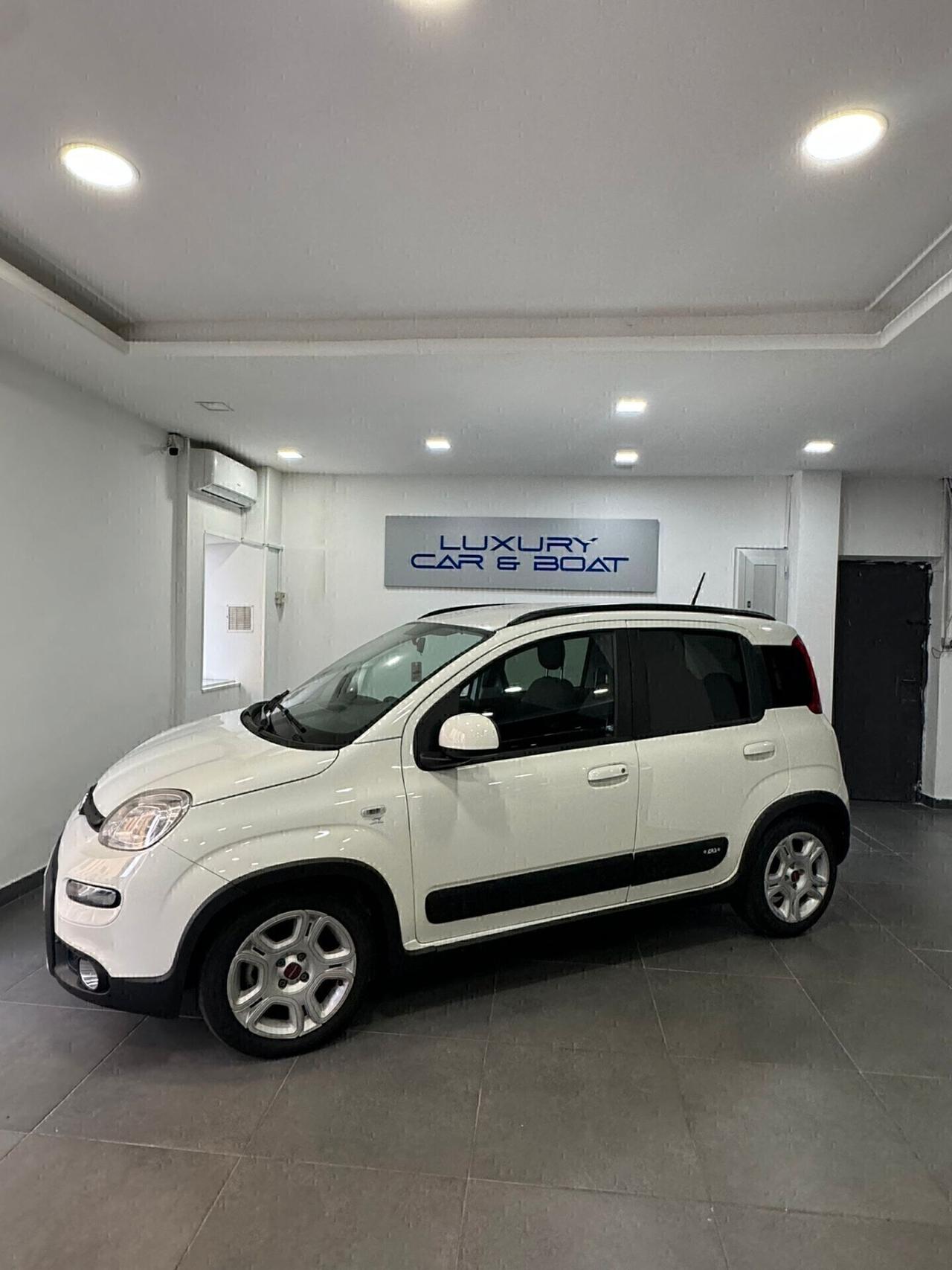 Fiat Panda 1.0 FireFly S&S Hybrid Red ADATTA PER NEOPATENTATI