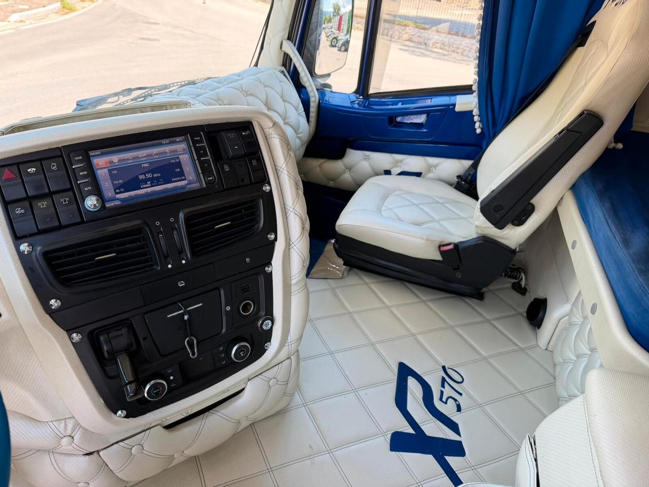 IVECO HI WAY 500