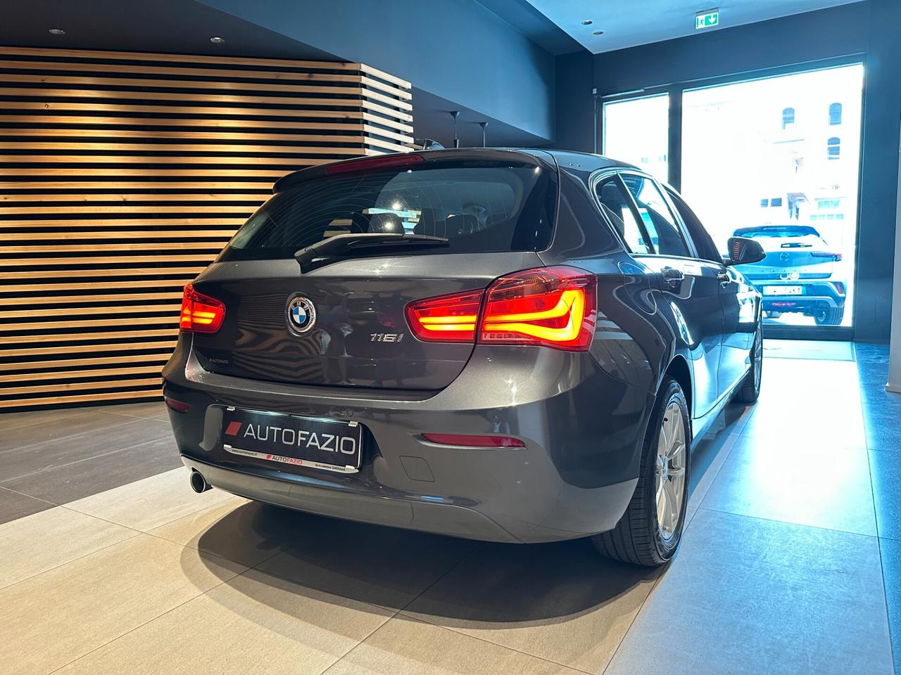 Bmw 116 116i 5p. Advantage