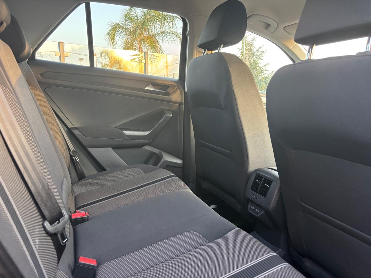 Volkswagen T-Roc 2.0 TDI automatica-2021