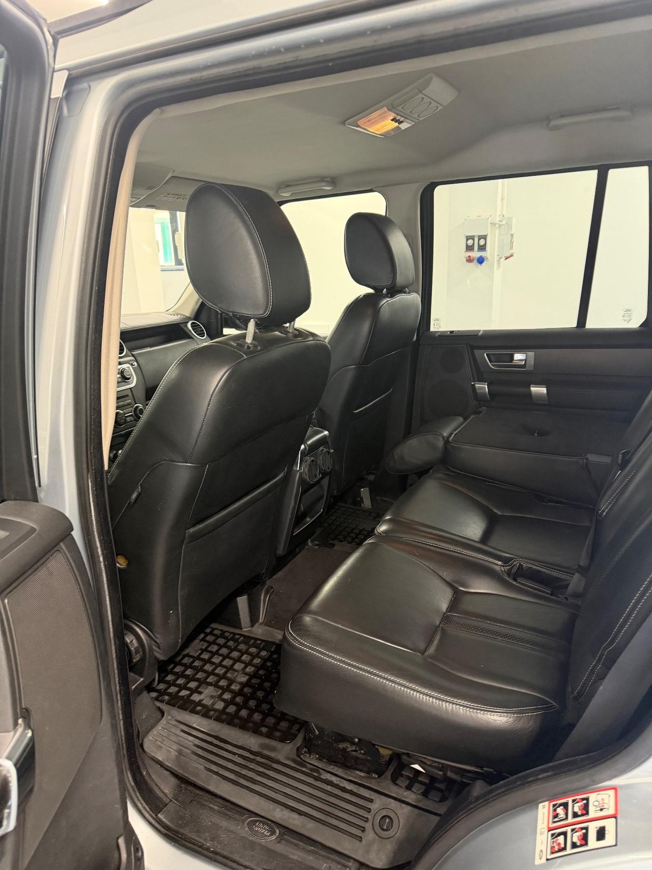 Land Rover Discovery 4 3.0 TDV6 HSE