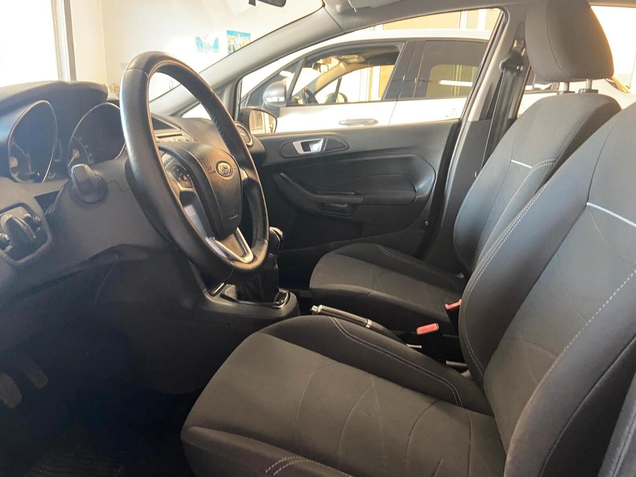 Ford Fiesta 1.5 TDCi 75CV 5 porte Titanium