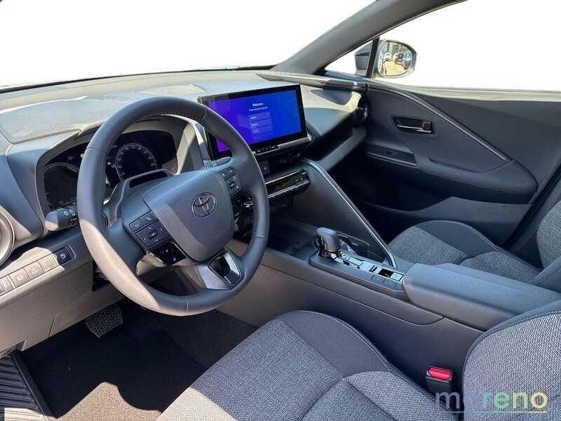 Toyota C-HR 2.0 phev Trend fwd e-cvt