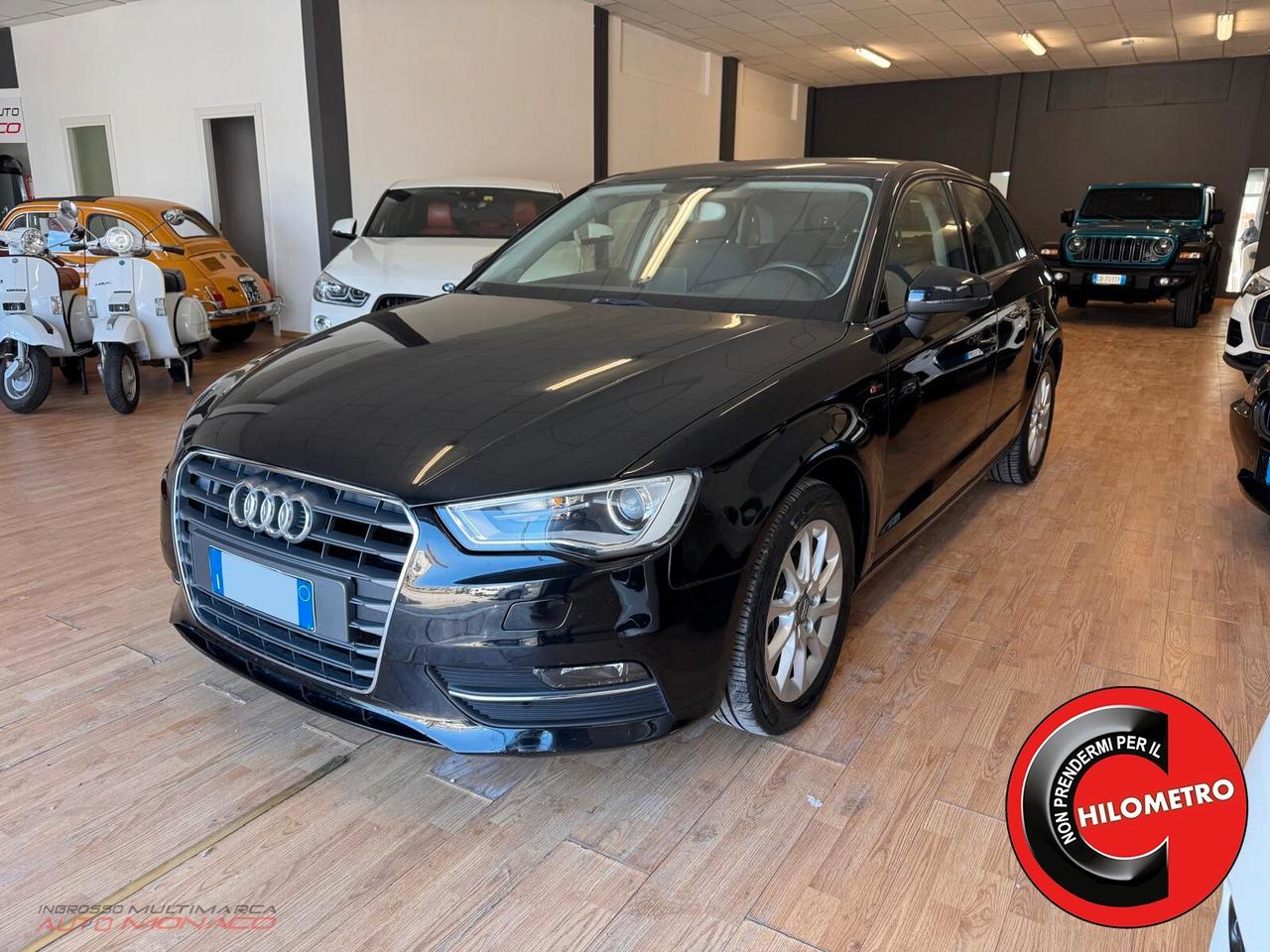 Audi A3 1.6 TDI 105cv Business 2014