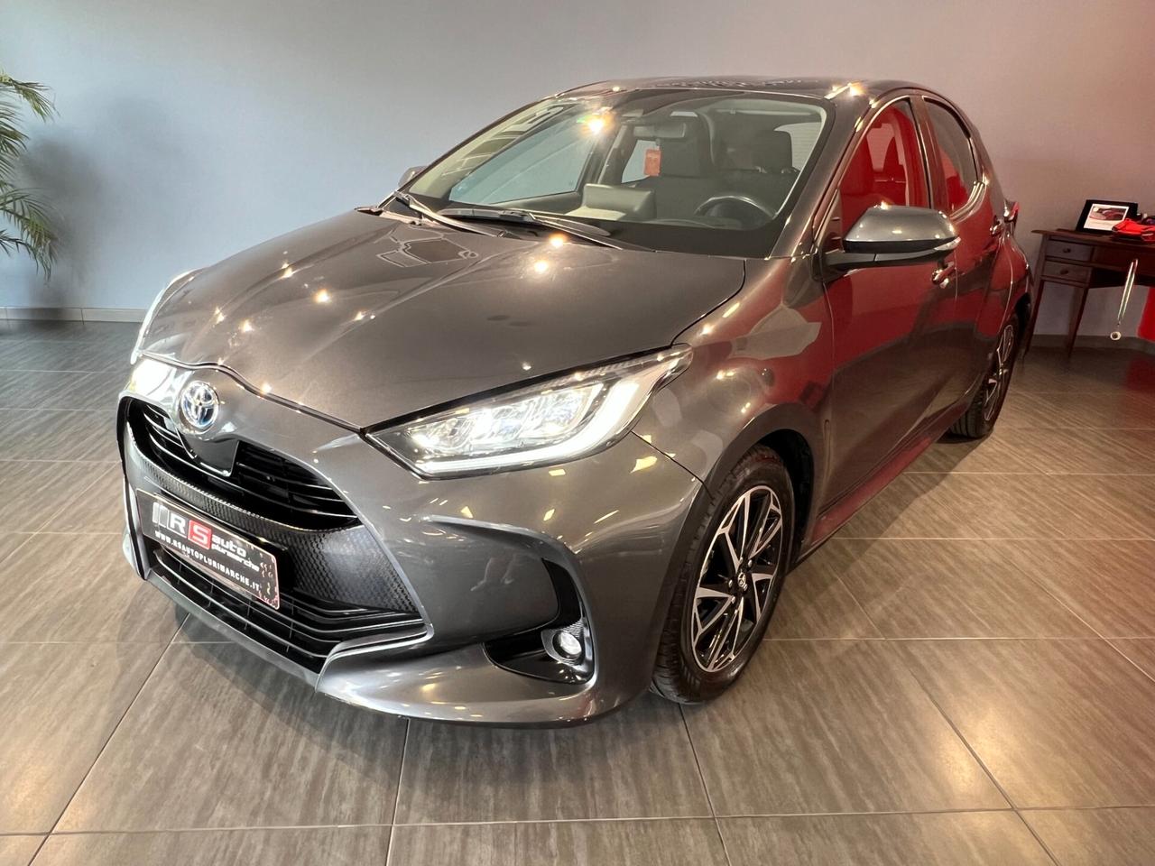 Toyota Yaris 1.5 Hybrid 5 porte Trend