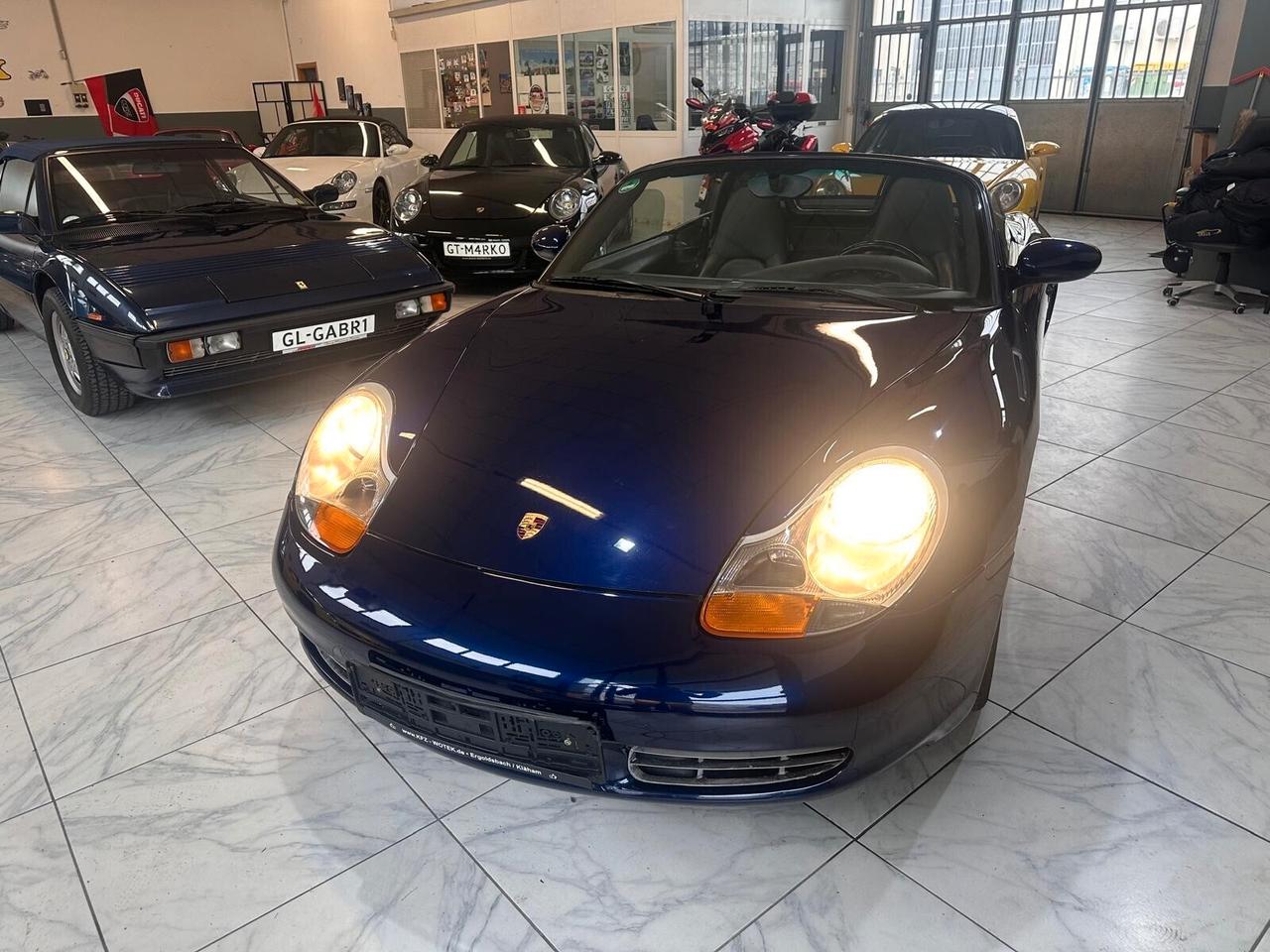 Porsche Boxster 2.7i 24V cat