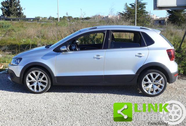 VOLKSWAGEN Polo CROSS 1.2 TSI BlueMotion