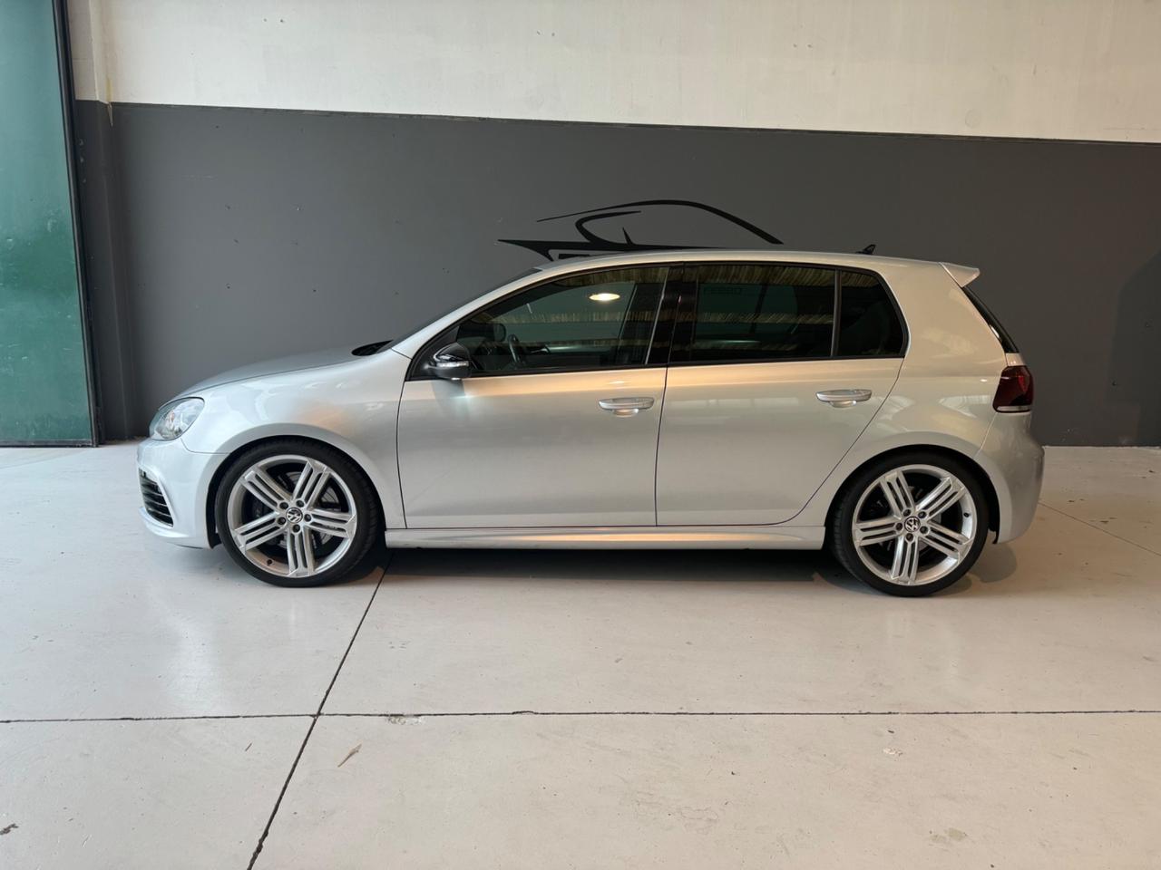 Volkswagen Golf 2.0 TSI 4mot. DSG 5p. R