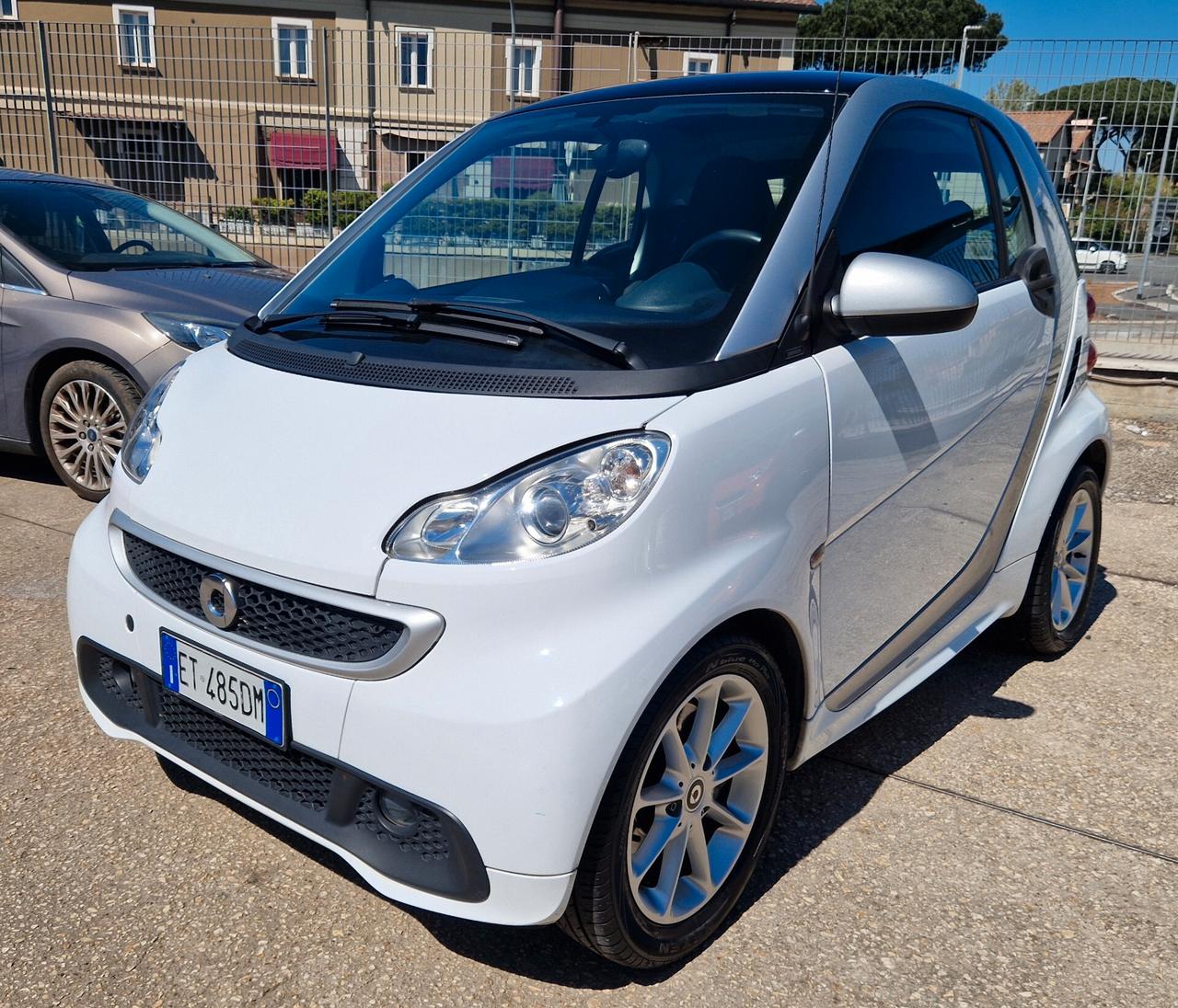 Smart ForTwo 1000 52 kW coupé passion