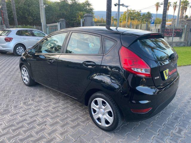 FORD Fiesta + 1.4 TDCi 68CV 5 porte