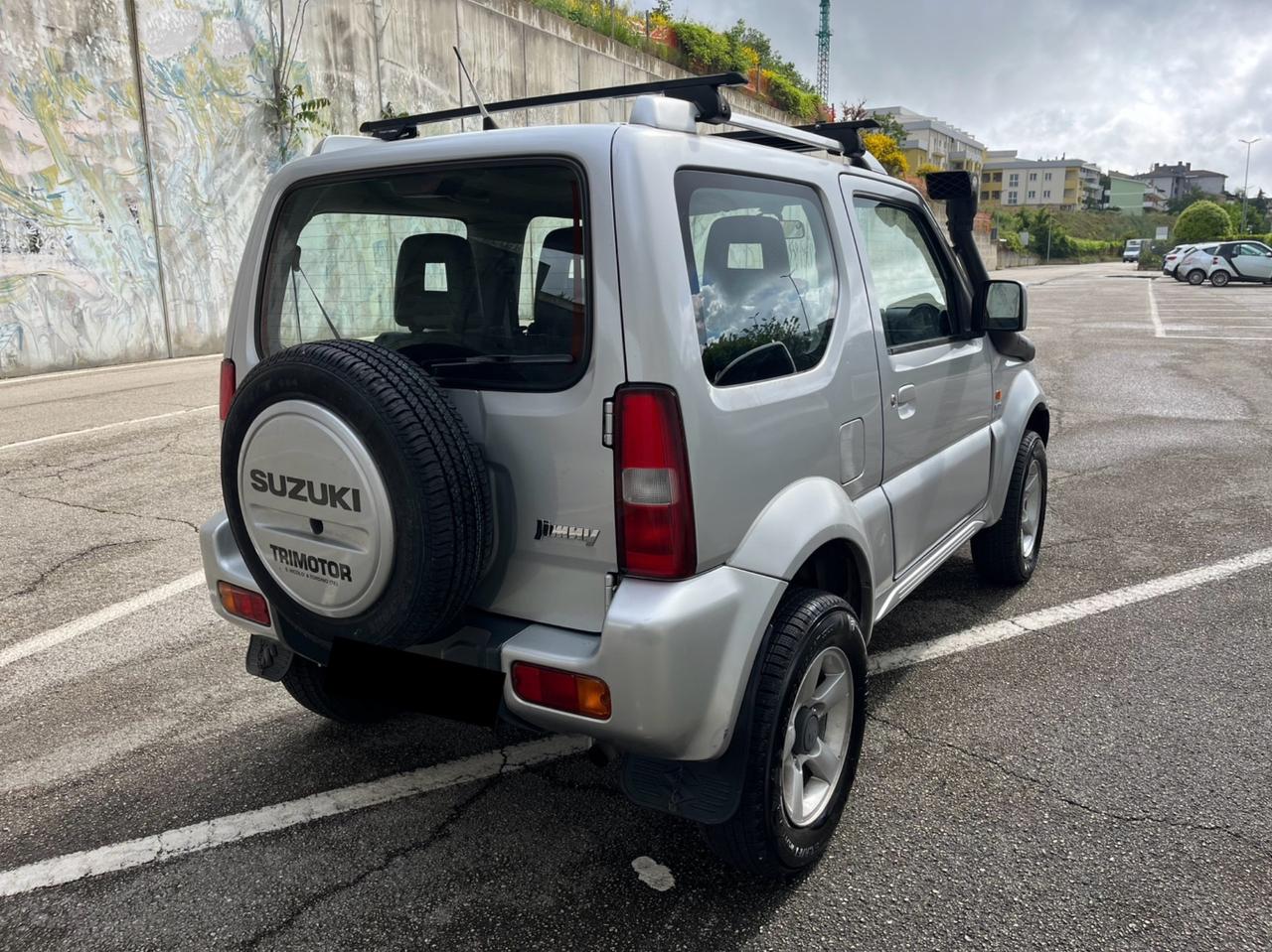 Suzuki Jimny 1.5 DDiS cat 4WD JLX Più