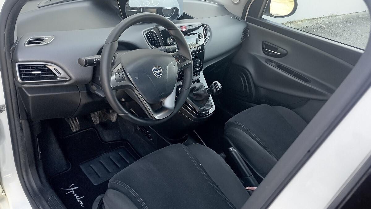 Lancia Ypsilon 1.3 MJT 16V 95 CV 5 porte S&S