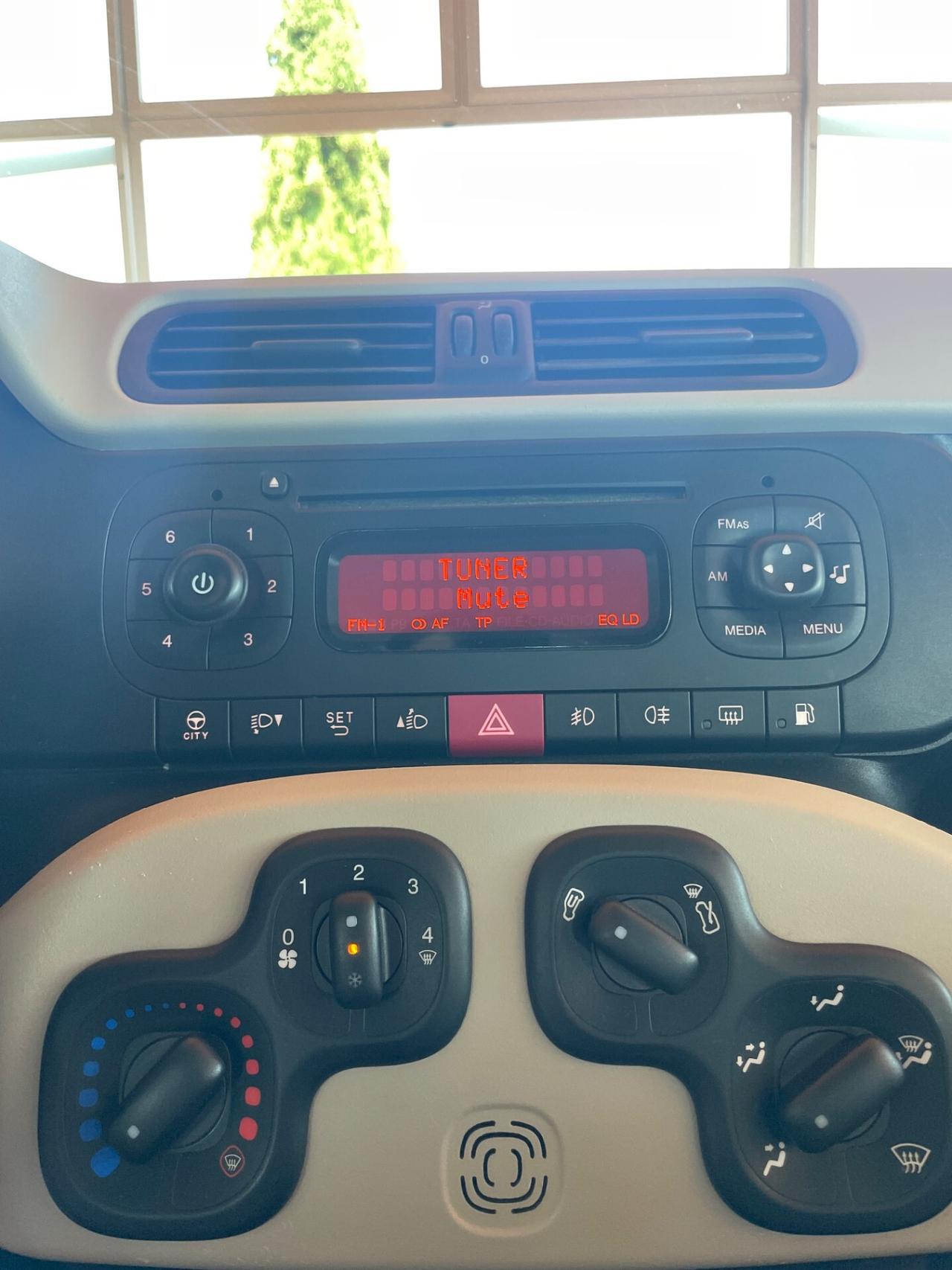 Fiat Panda 0.9 TwinAir Turbo Natural Power Lounge