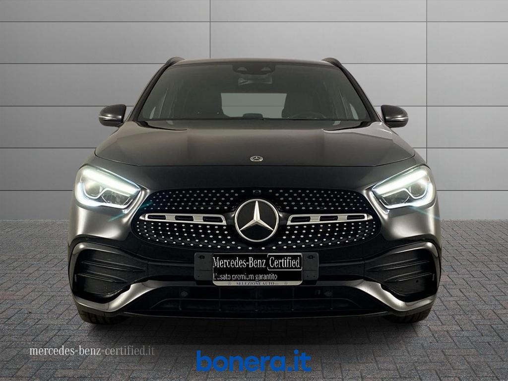 Mercedes GLA 200 200 D Premium 8G-DCT